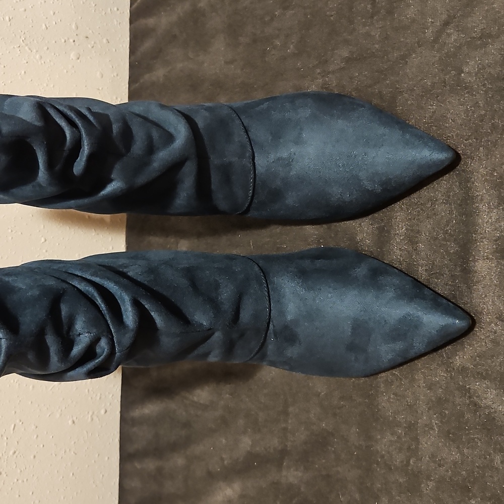 NWOT Nine West Faux Suede Womens Glitch Pointy Toe Slouchy Dress Boots Sz. 11 - Picture 4 of 9